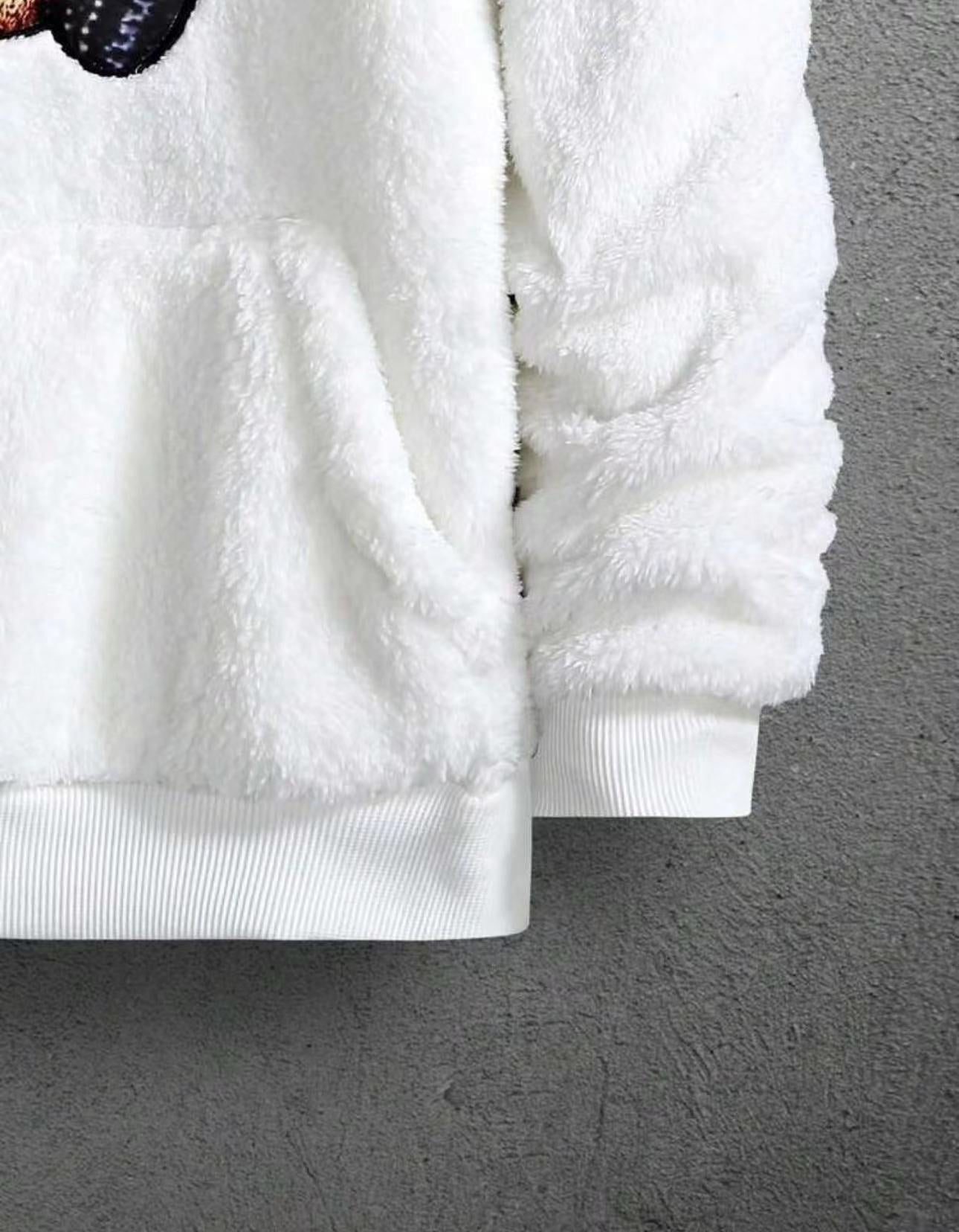 Thick Plush Embroidery Bare Large Pocket Pullover Hoodie